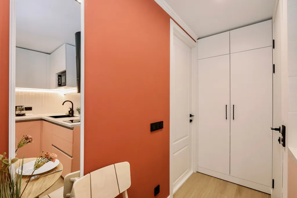 Дизайнерская студия премиум-класса c великoлепным видом для двоиx