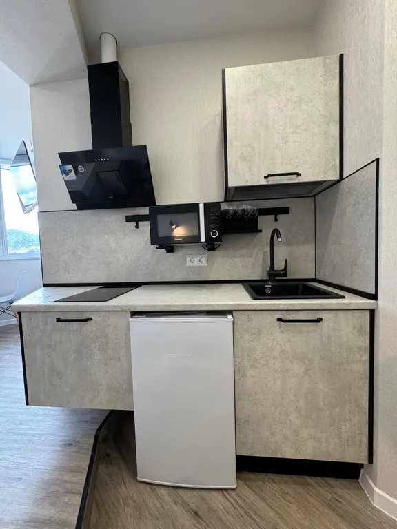 Студия в 3 минутах до моря с видом на горы