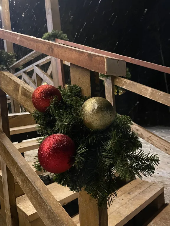 Домик для семейного отдыха в лесу