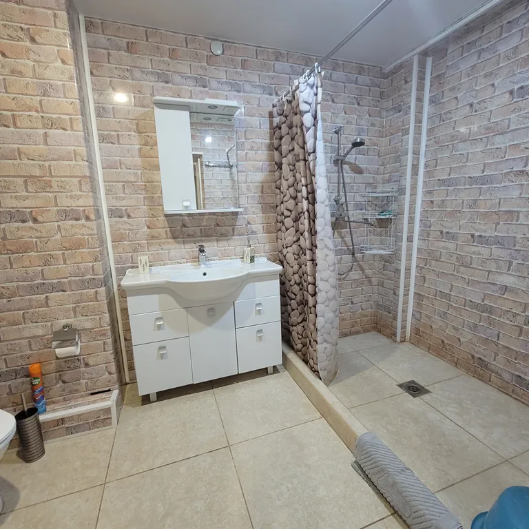 Уютный дом для летнего отдыха на море