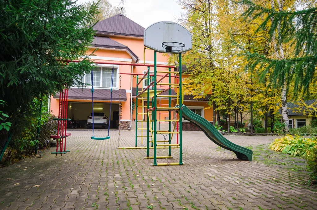 Дом в Балашихе с бассейном и сауной