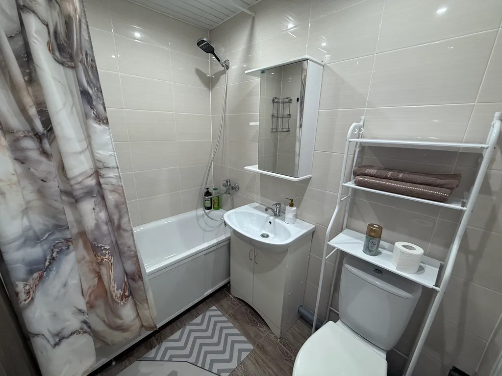 Уютная квартира в новом микрорайоне на Ливанова