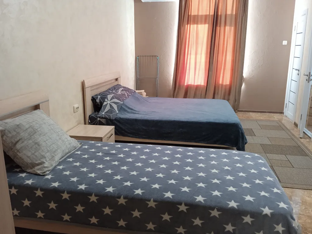 Квартира Гостевые номера Люкс — аренда посуточно в Севастополь