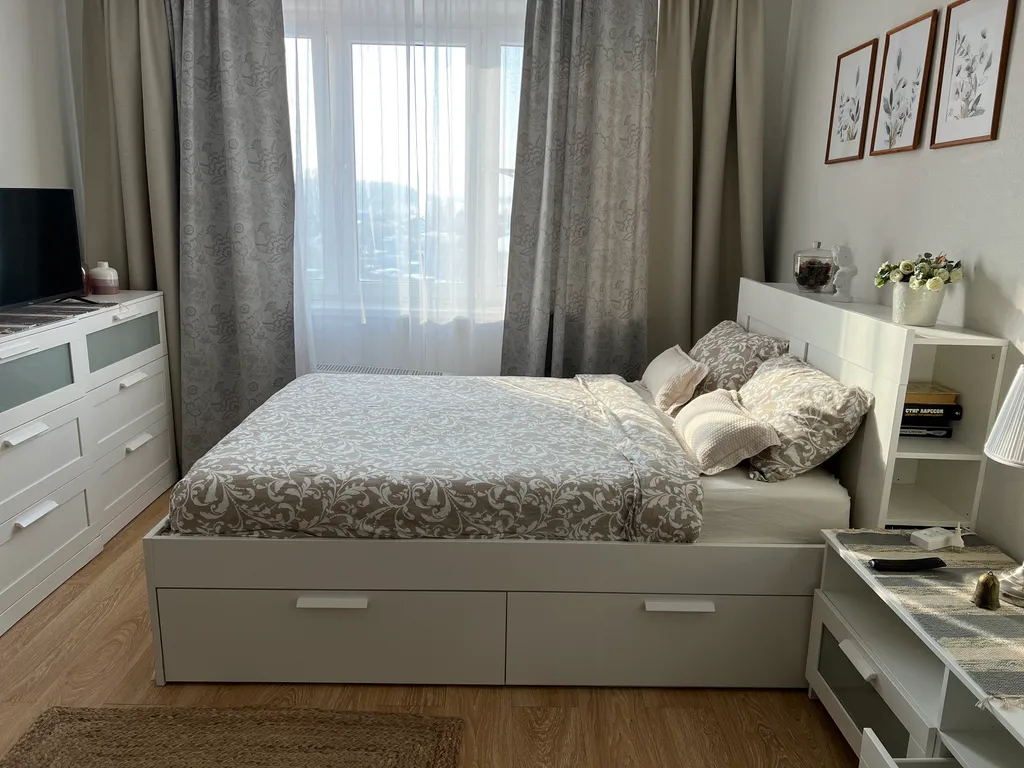 Квартира Уютная квартира в благоустроенном районе с видом на церковь — Лобня