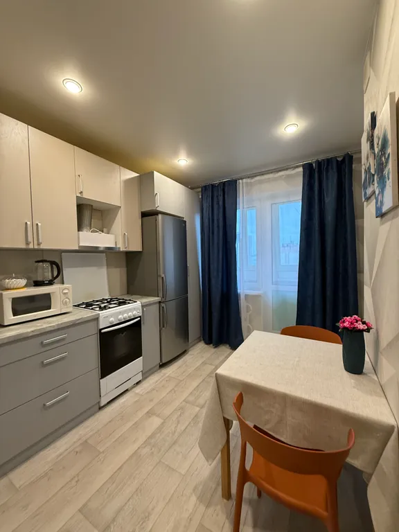 Уютная квартира рядом с центром города и Чашей