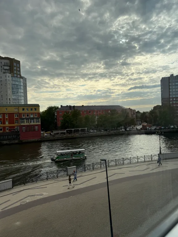 Новая квартира на рыбной деревне с панорамным видом на реку