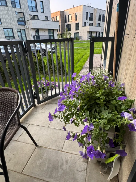 Стильные апартаменты с балконом