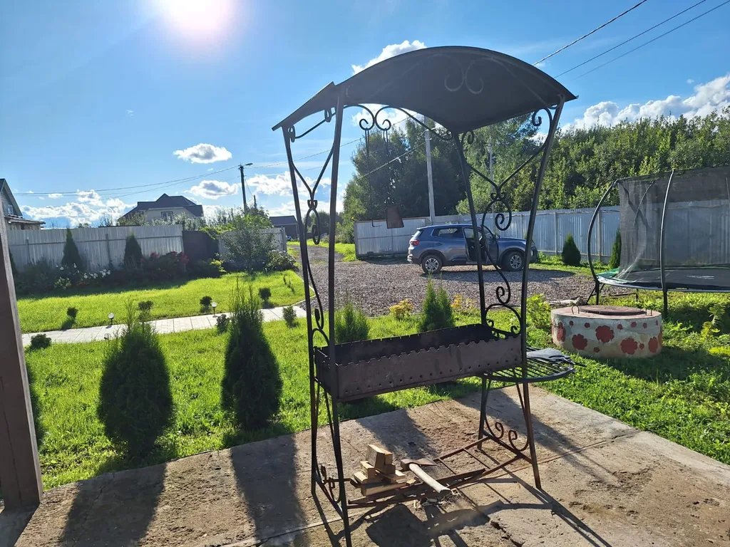 Большой уютный дом