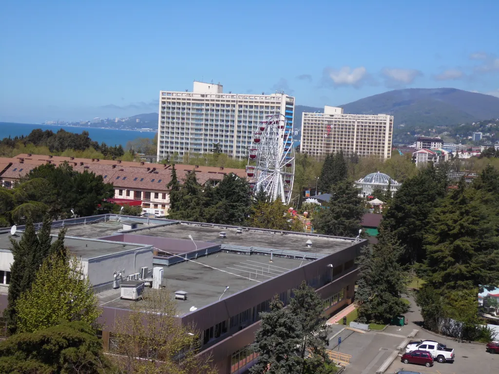 Апартамент в курортном городке с видом на море