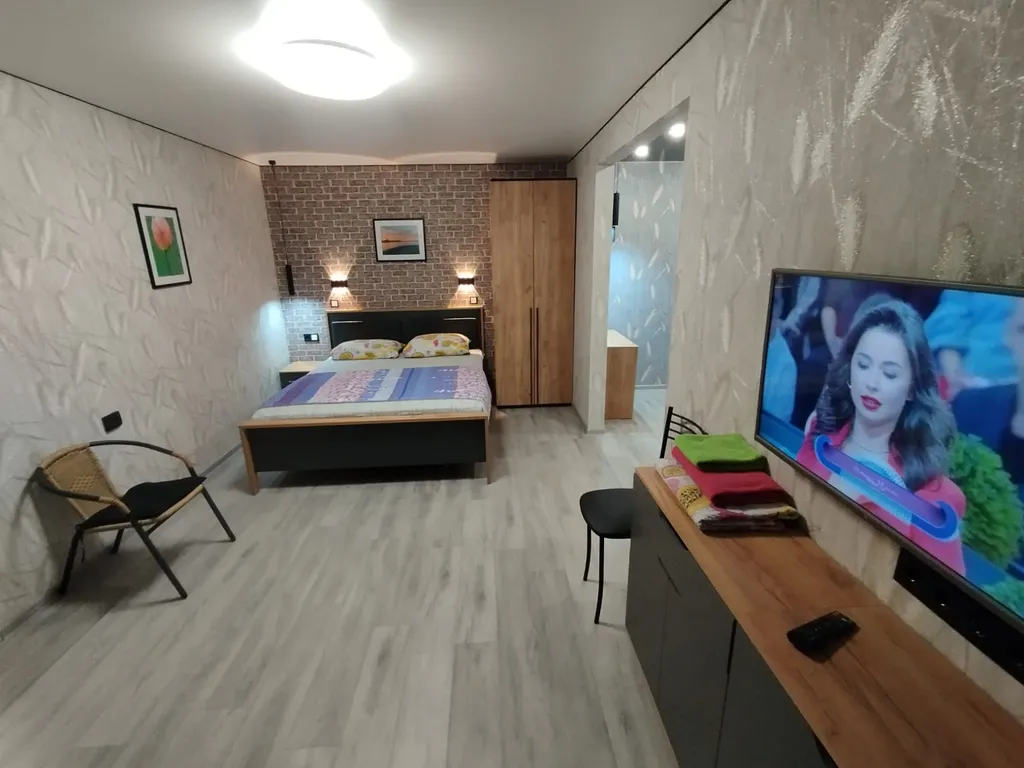 2-комнатная квартира с новым ремонтом