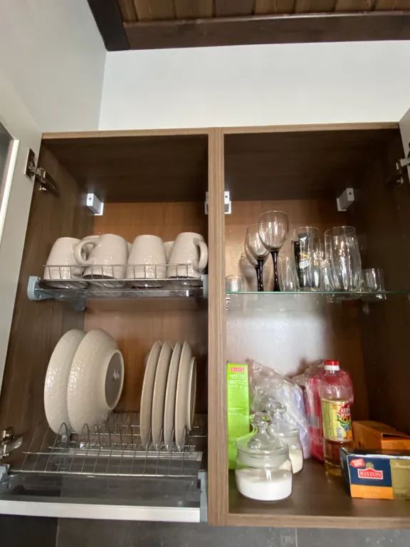 Уютные семейные апартаменты c видом на водоём и горы