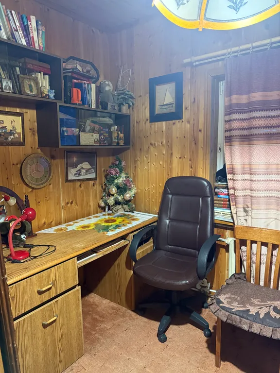 4-комнатный Дом