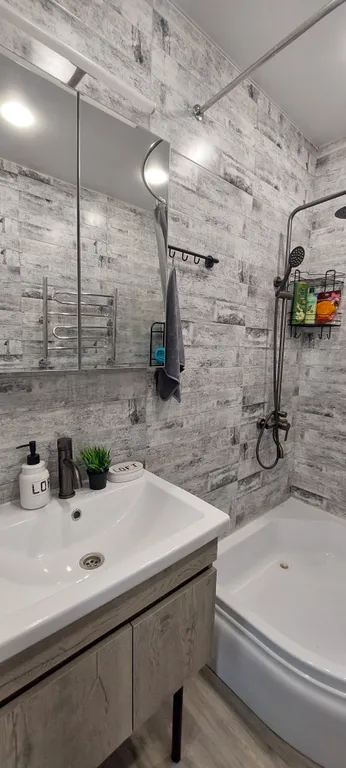 Уютная квартира в двухквартирном доме со своим двором