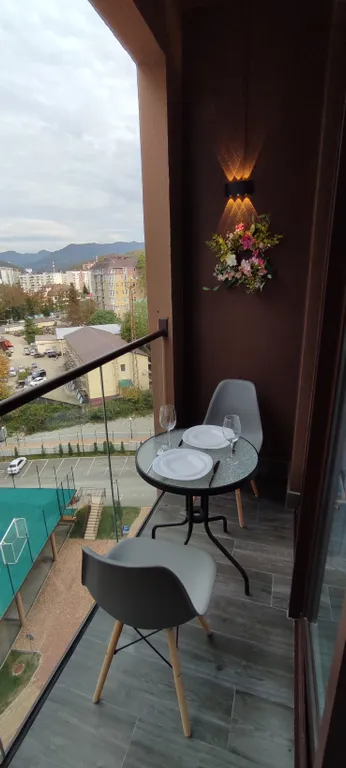 Квартира-студия у моря с видом на горы