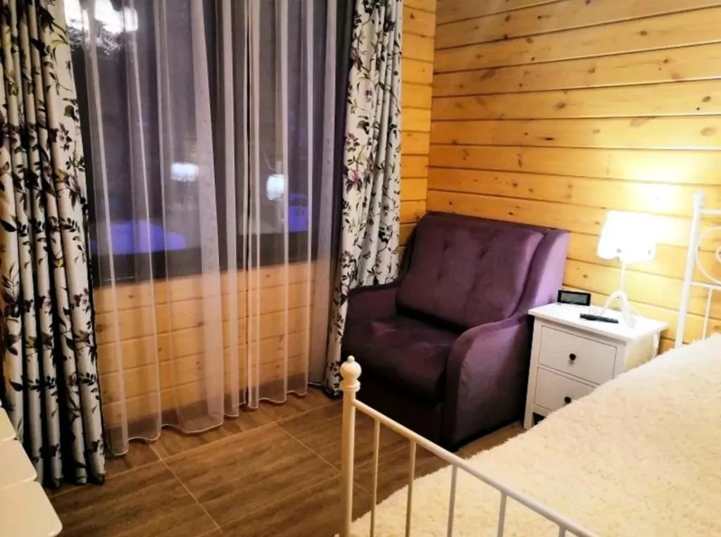 Усадьба с бассейном на Горном Алтае