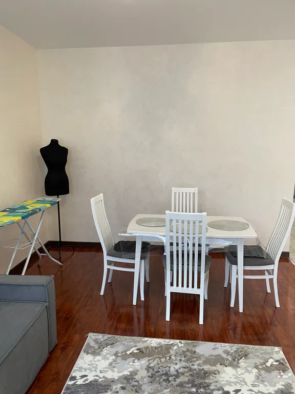 Большая, уютная двухкомнатная квартира с евроремонтом в центре города