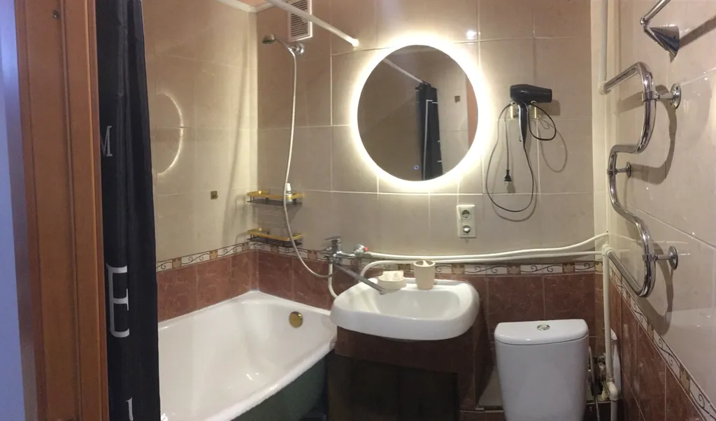 Двушка в центре у моря аэропорта и вокзала