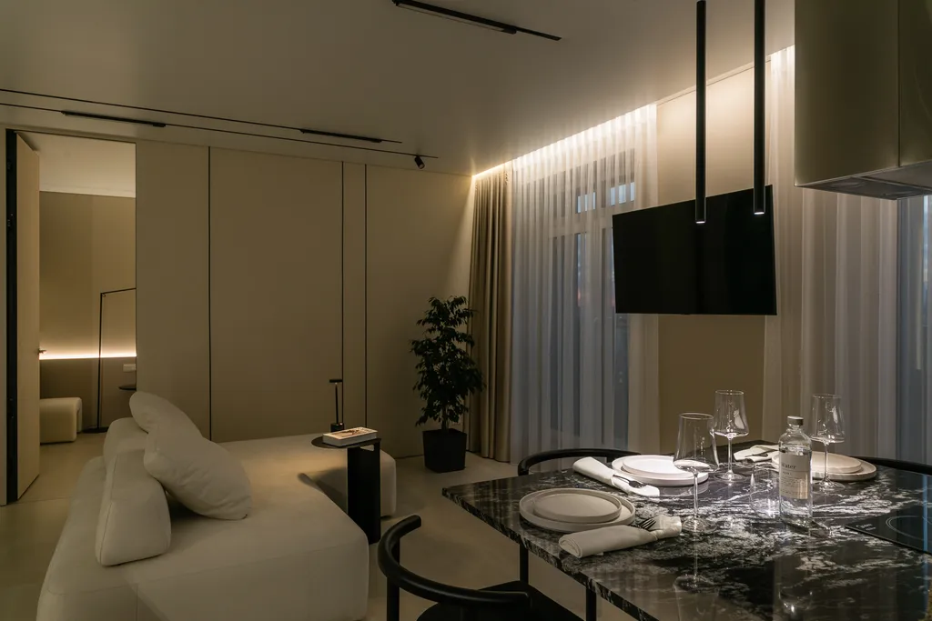 Премиум апартамент Loca loft с видом на пруд