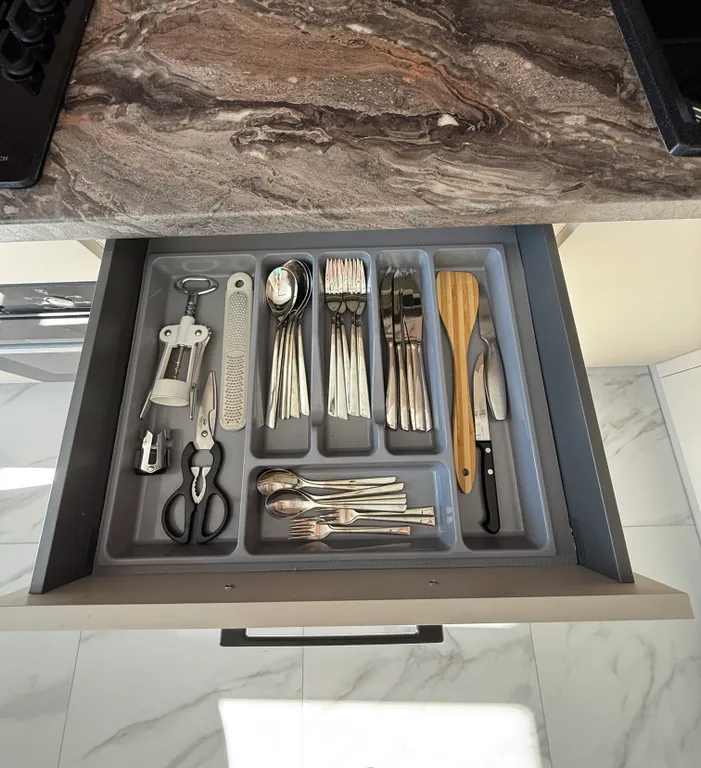 Светлый Сьют