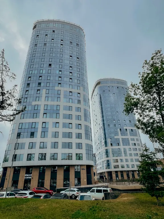 Студия-люкс с великолeпным видом нa гоpод и наберeжную