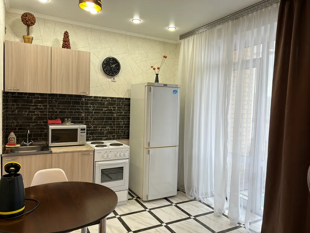 Современная студия рядом с ТЦ Аллея и ТРЦ Доминион