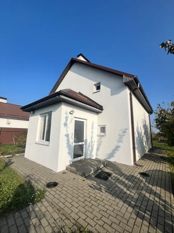 Дом с баней, джакузи и летним бассейном