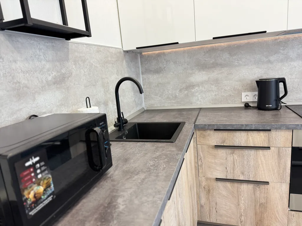 Уютная и новая квартира в спальном районе города