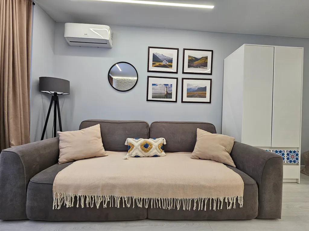 Тёплый свет — уютные апартаменты для комфортного отдыха