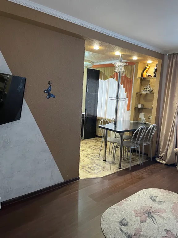 Уютная 2-комнатная квартира с видом на парк