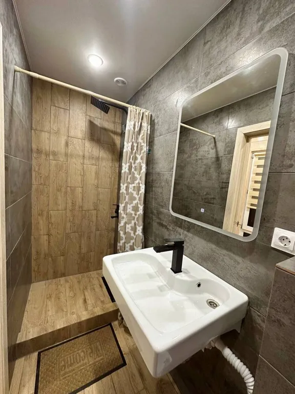 Коттедж Уютный экодом в лесу на берегу озера с рыбалкой — Кушелово