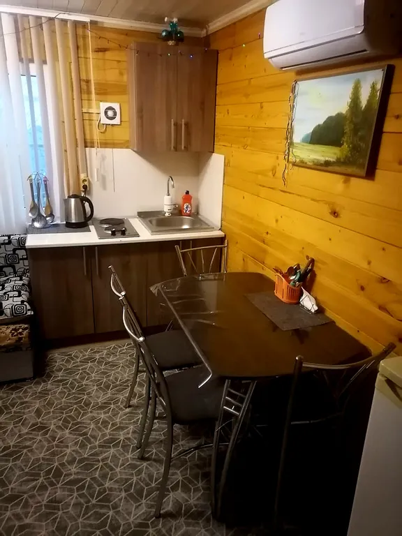 Коттедж Домик Лесное местечко — Геленджик