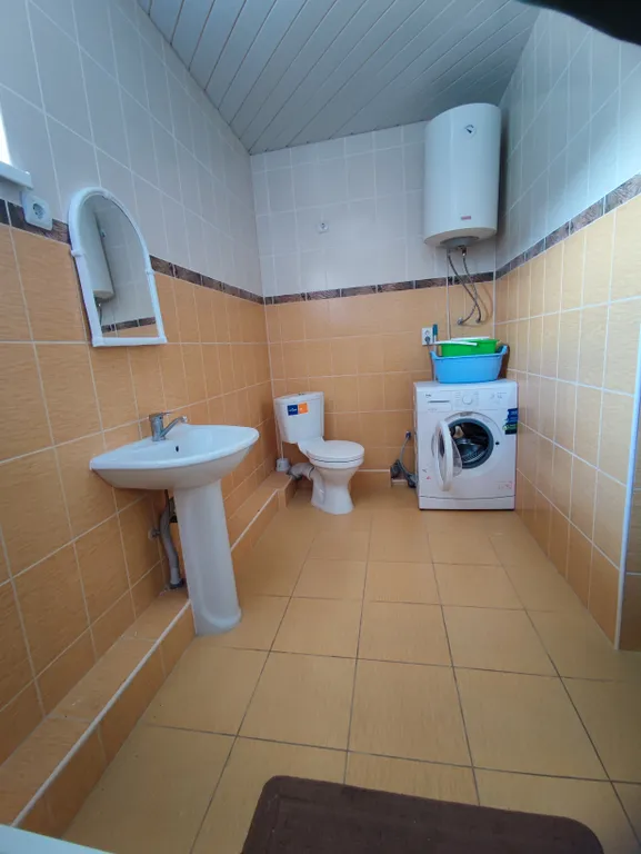 Просторная, светлая квартира в центре поселка Агой