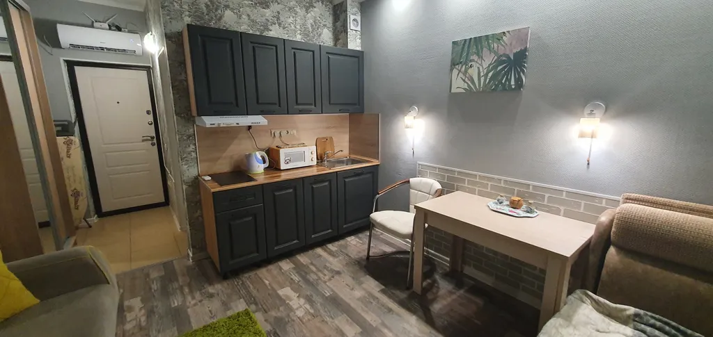 Квартира Квартира Уютная студия с тёплым бассейном и wi-fi — Сириус