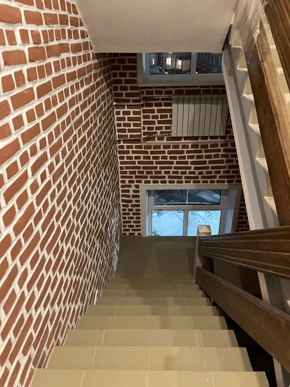 Апартаменты логово румс двухкомнатные пятиместные