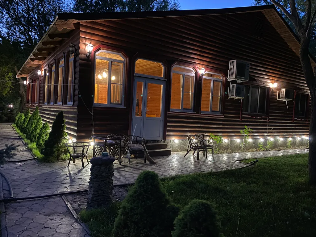 Дом на реке