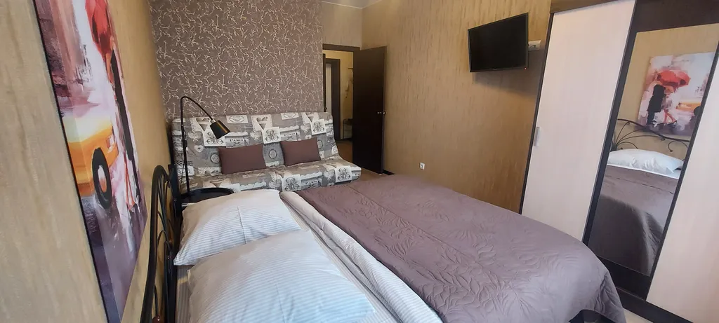 Квартира в ЖК Фамилия в центре