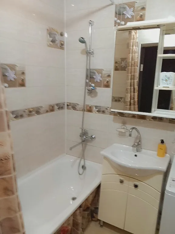 Уютная двухкомнатная квартира с видом на Предгорье