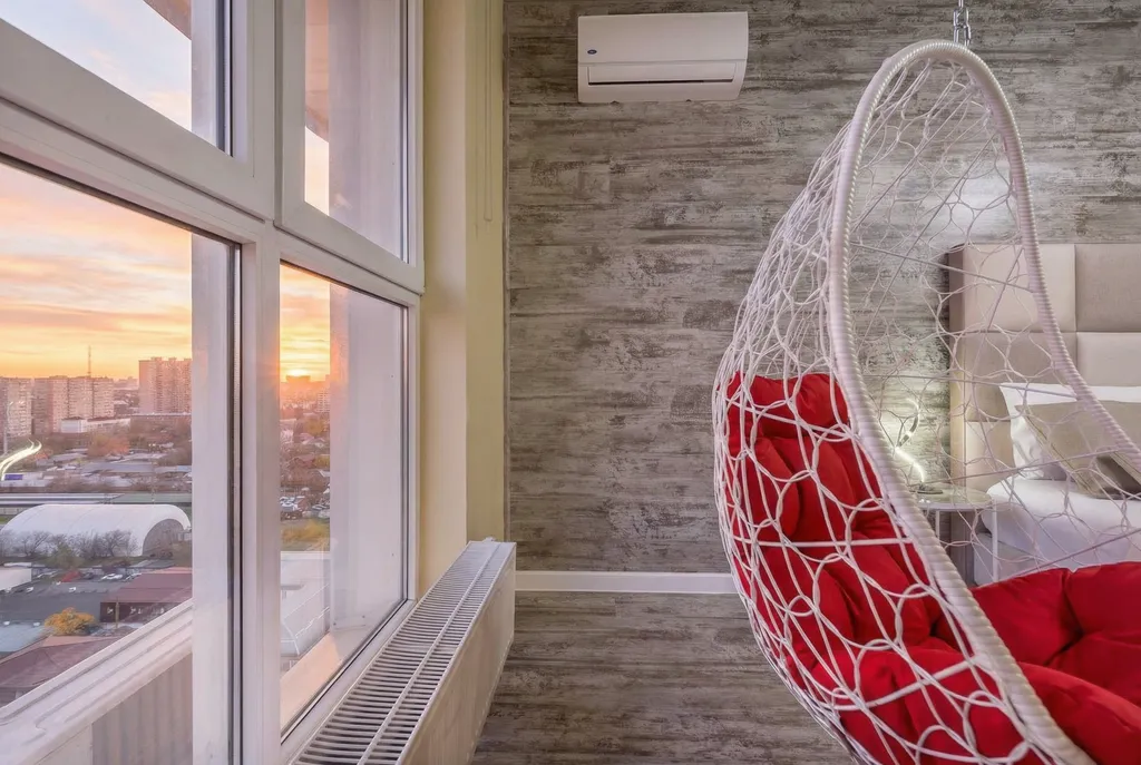 Loft с авторской планировкой, качелью с видом на город в ЖК БОльшом