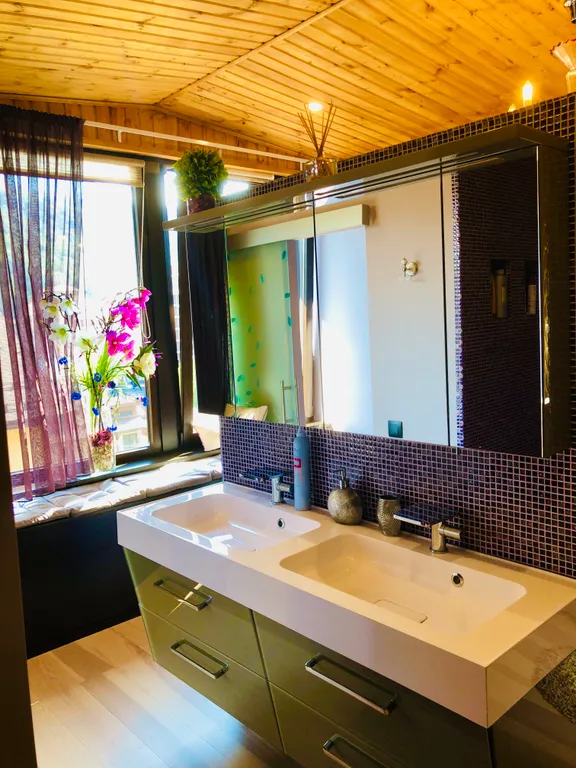 2-этажные апартаменты напротив главного подъемника