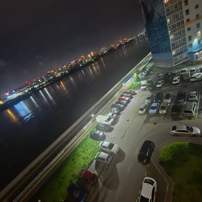 Квартира Современная квартира, 3 минуты пешком до Аквапарка — Новосибирск