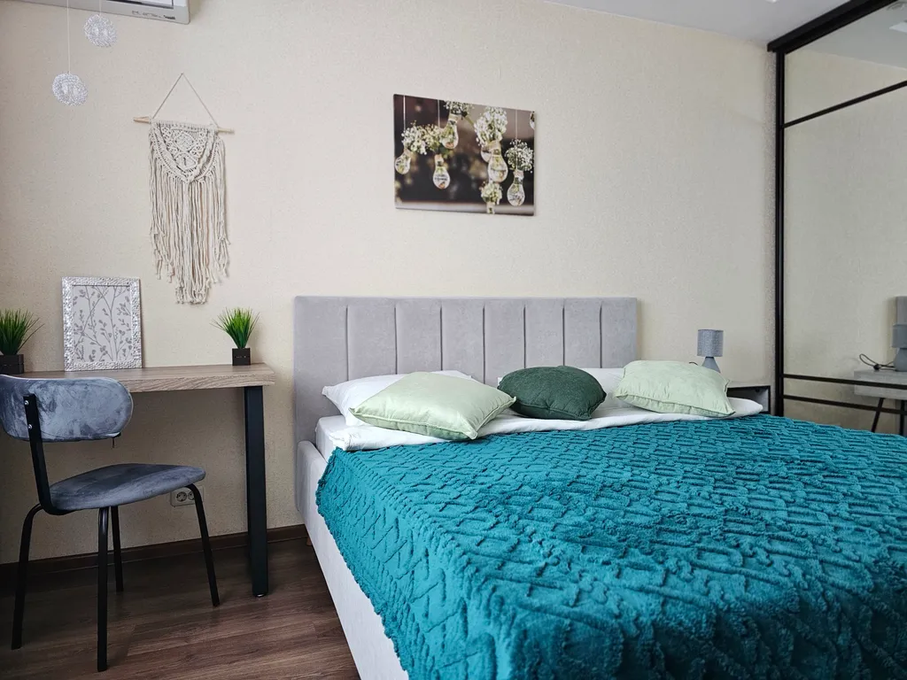 Апартамент Живи Уютно