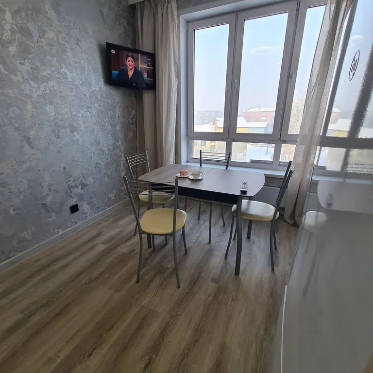 Уютная квартира в 10 минутах ходьбы от вокзала