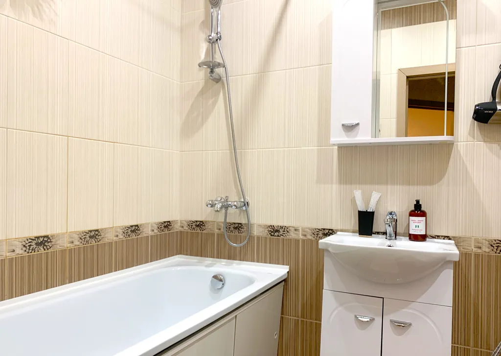 Квартира Апартамент рядом с ТРЦ Кристалл — Тюмень