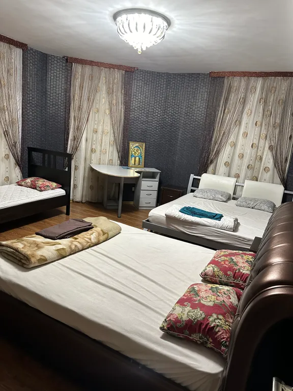 Замок для гостей