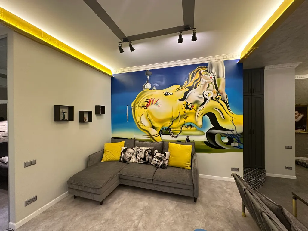 Квартира в стиле Сальвадора Дали