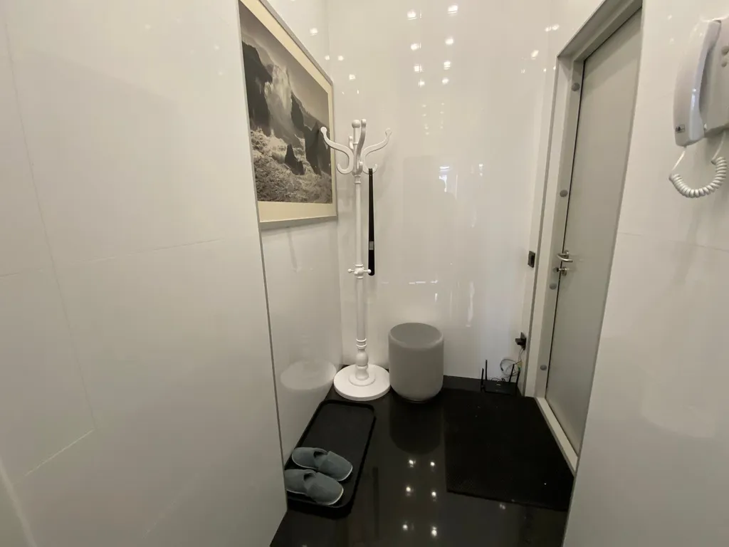 Дизайнерская квартира в центре с видом на храм