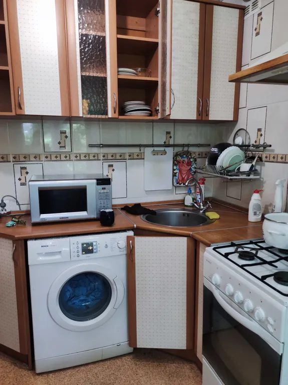 2х комнатная квартира на 6 человек рядом с центром