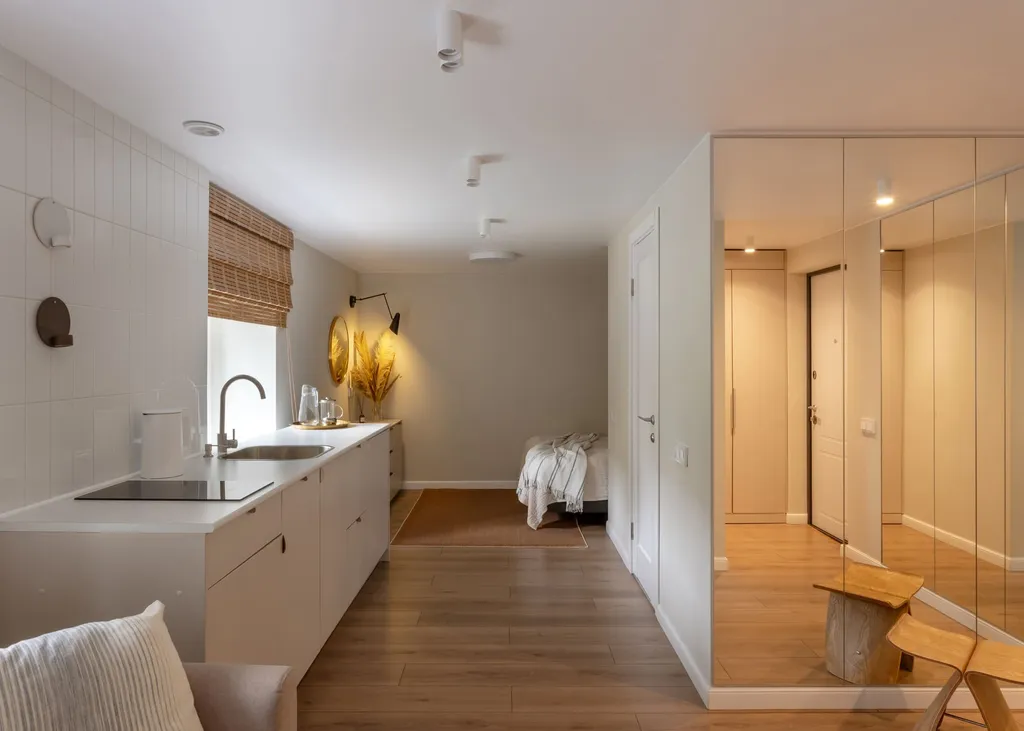 Уютная студия с дизайнерским ремонтом