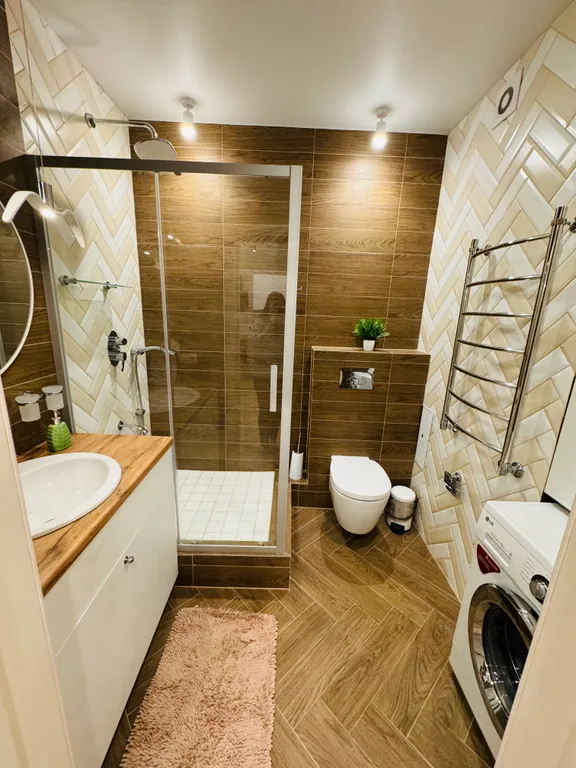 Дизайнерская квартира возле Чаши