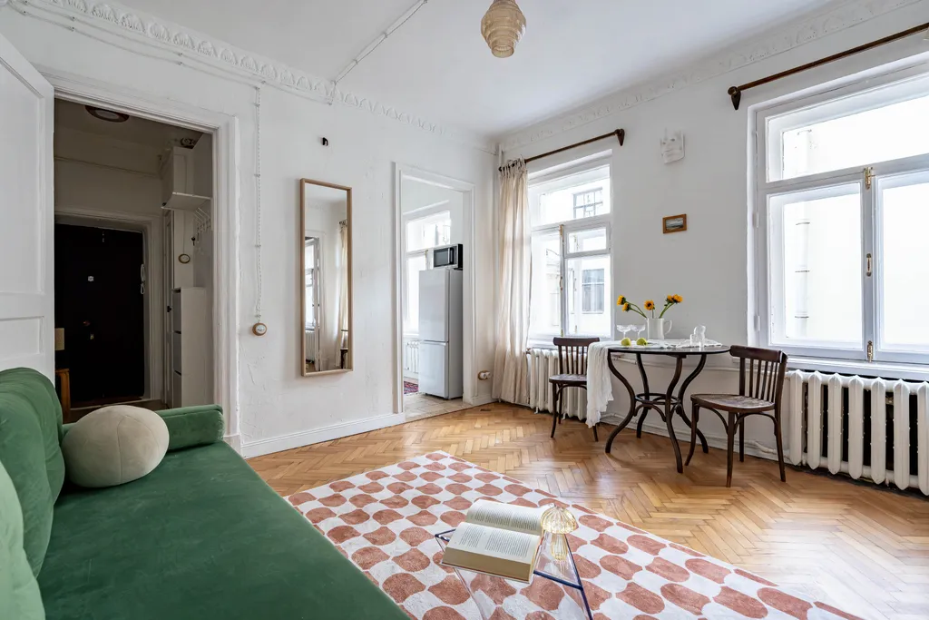 Your historical Apart на Рубинштейна